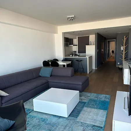 Zeedijk Savarin Apartment *